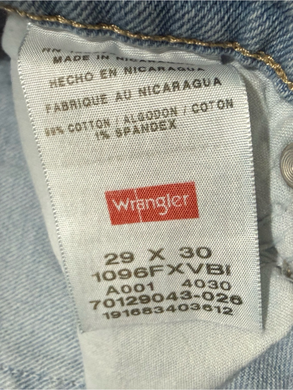 Wrangler Distressed Cutoff Denim Shorts Light Wash High Rise Size 29 - Picture 3 of 4